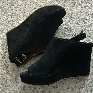 Black Wedge sandals